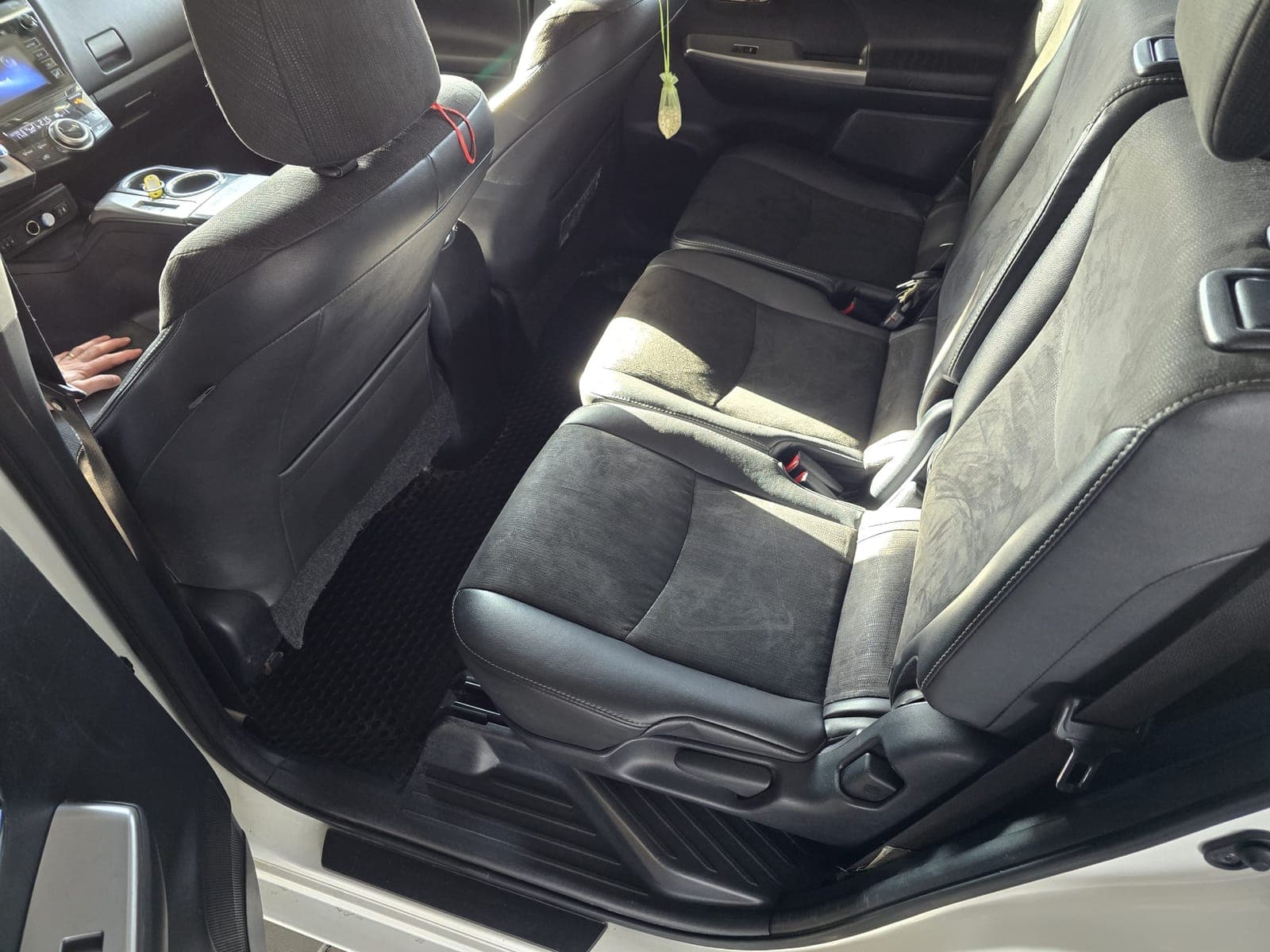 Toyota Prius+ 2015 — Nuotrauka 2
