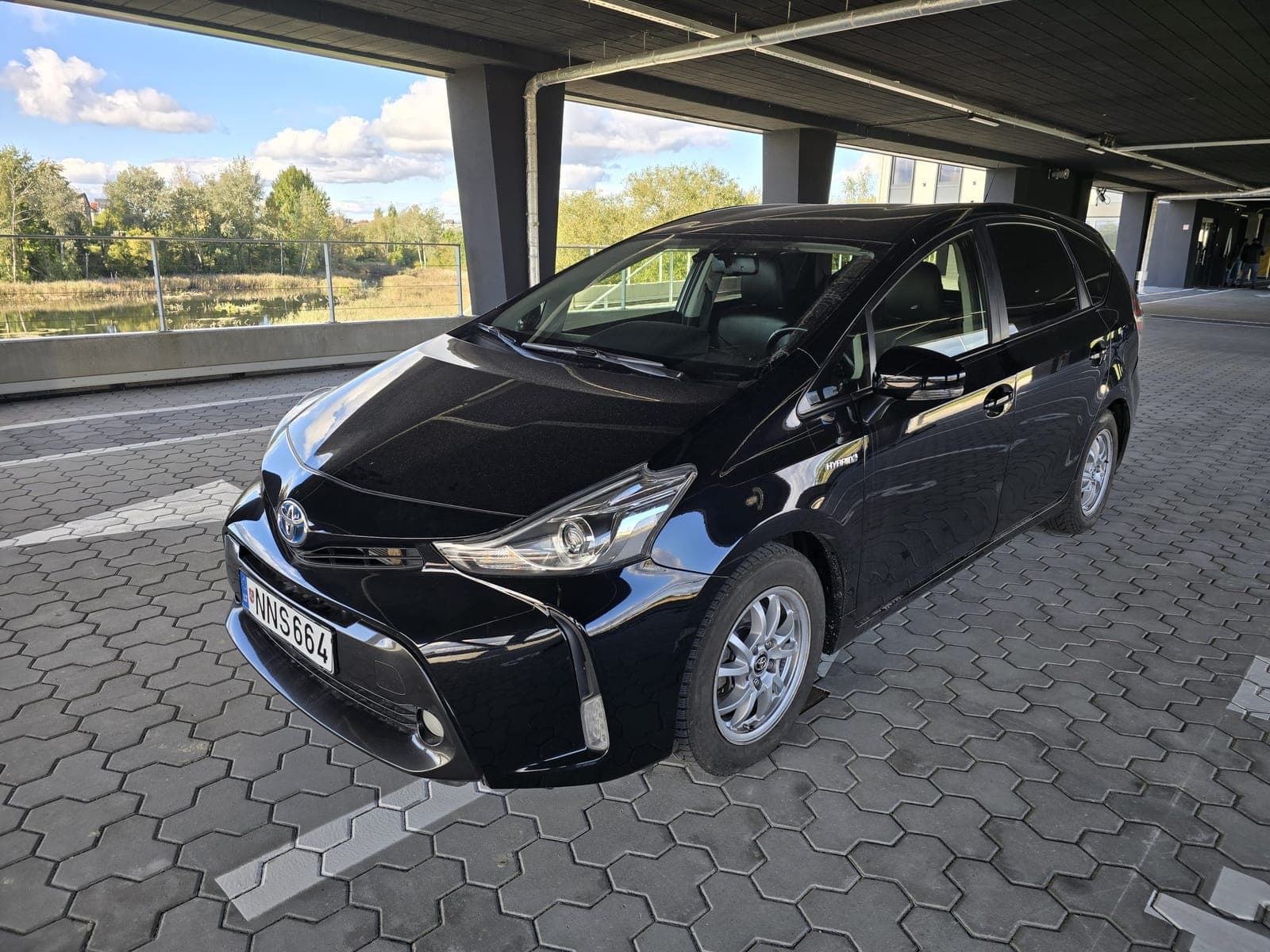 Toyota Prius+ 2018 — Nuotrauka 2